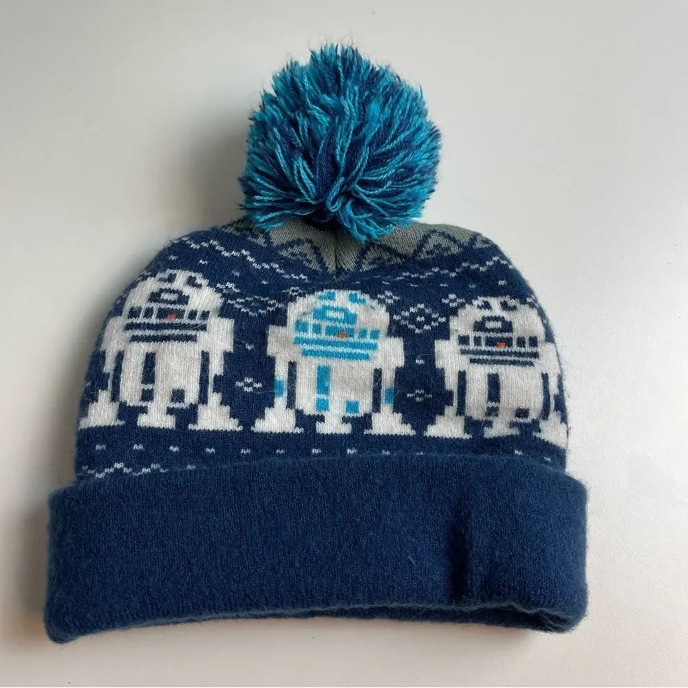 Star Wars R2D2 Pom Pom Beanie